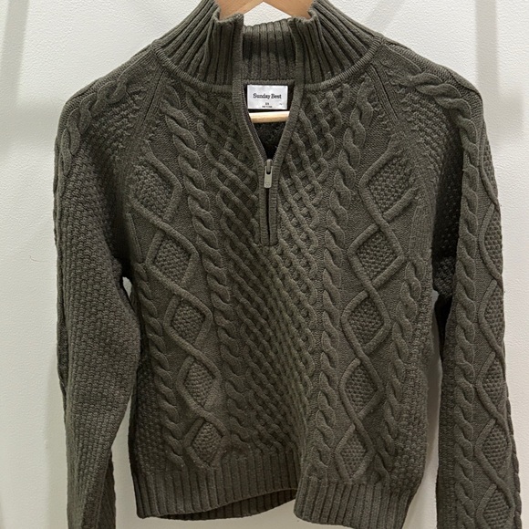 Aritzia Olive Green Zip Up Sweater - Picture 1 of 3